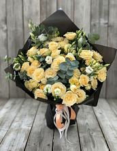 Букет цветов из:  Розы и Лизиантусы #REPLACE_PRED# Ищёрской