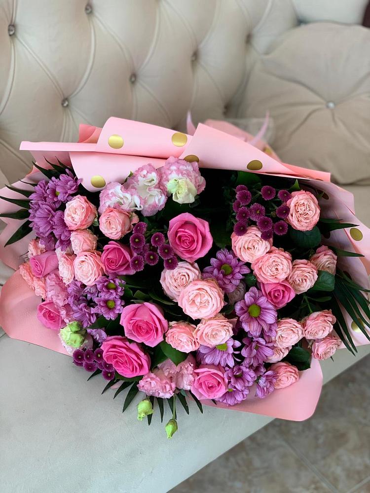 Букет цветов из: Хризантемы, Розы и Лизиантусы в Ищёрской