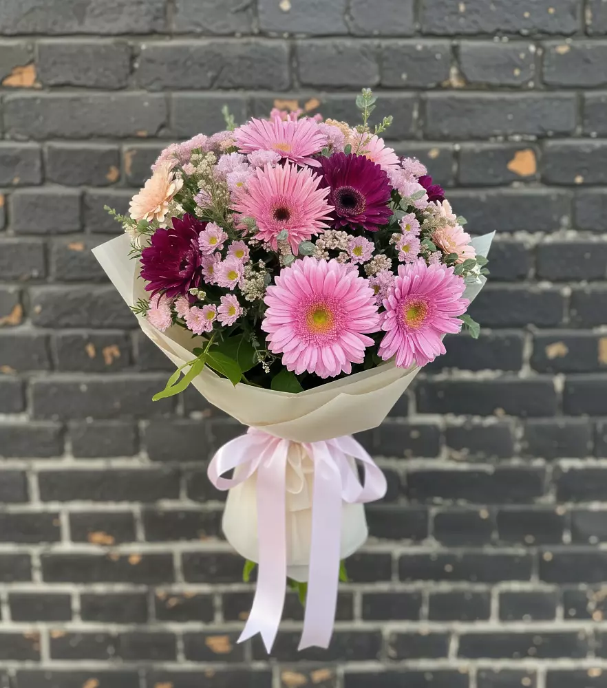 Букет цветов из: Герберы и Хризантемы в Ищёрской