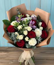 Букет цветов из:  Розы и Альстромерии #REPLACE_PRED# Ищёрской