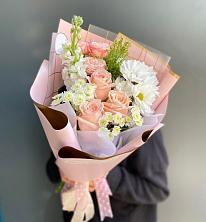 Букет цветов из:  Хризантемы и Розы в Ищёрской