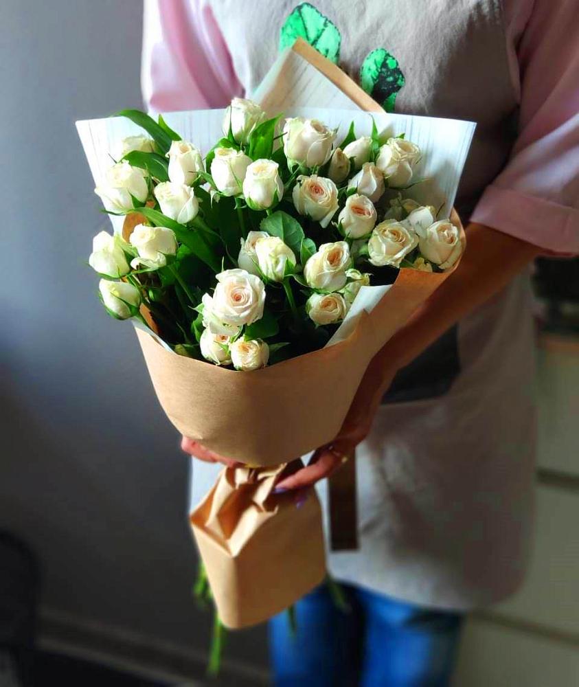 Букет цветов из: Розы в Ищёрской