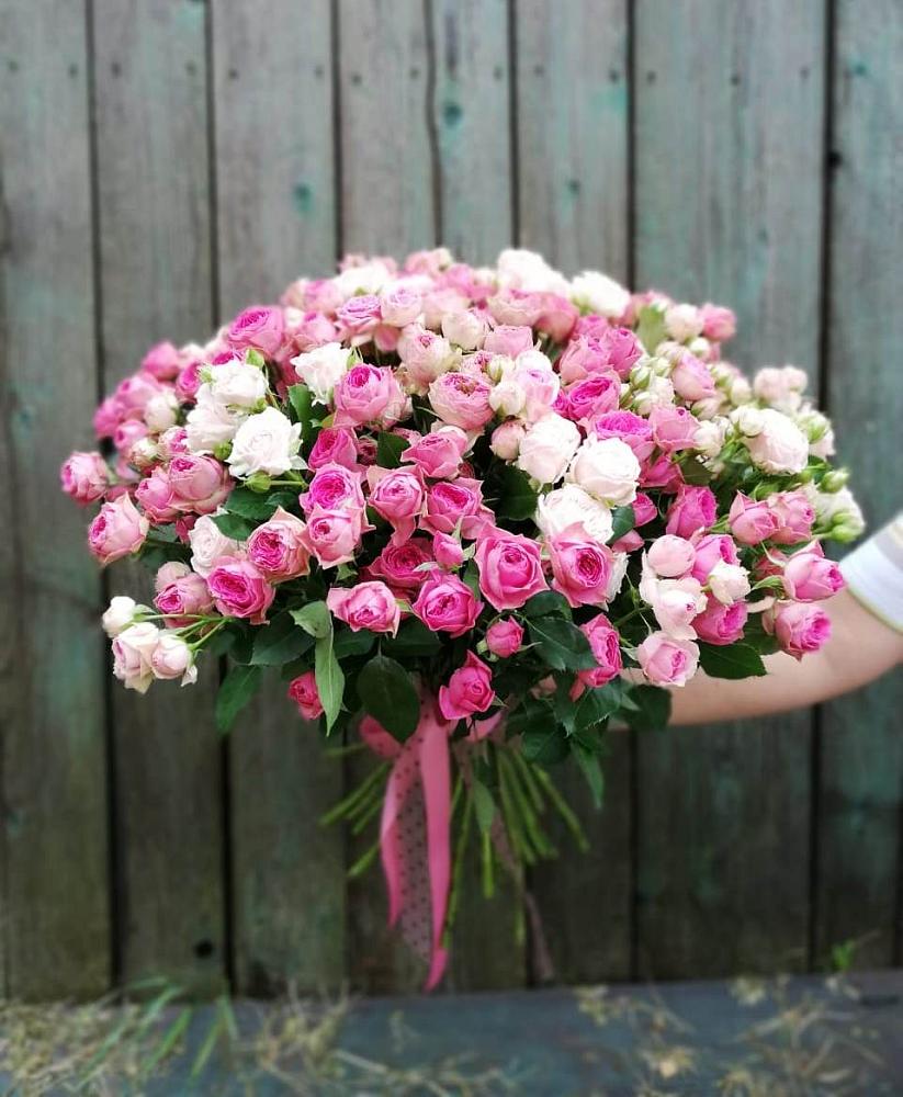 Букет Розовые кустовые розы Натали и Лав Лидия в Ищёрской