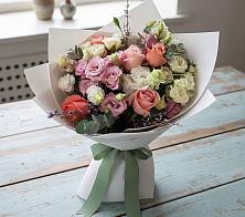 Букет цветов из:  Розы, Лизиантусы и Гвоздики #REPLACE_PRED# Ищёрской