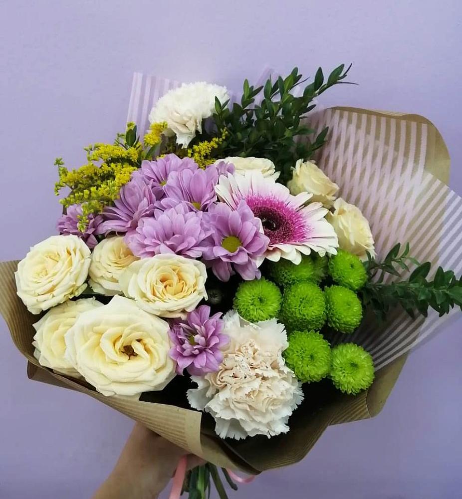 Букет цветов из: Хризантемы, Розы, Гвоздики и Герберы в Ищёрской