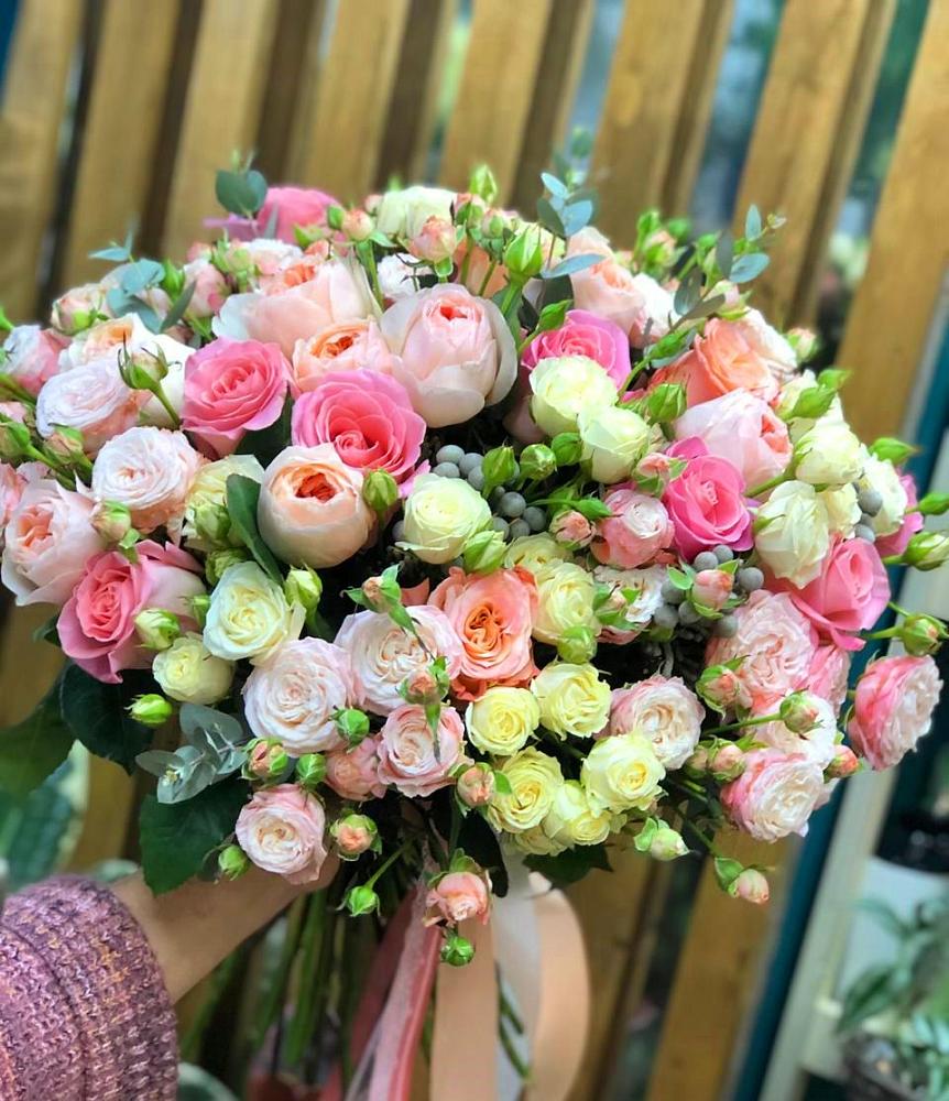 Букет цветов из: Розы в Ищёрской