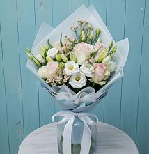 Букет цветов из:  Розы и Лизиантусы в Ищёрской