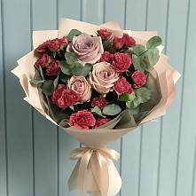Букет цветов из:  Гвоздики и Розы в Ищёрской