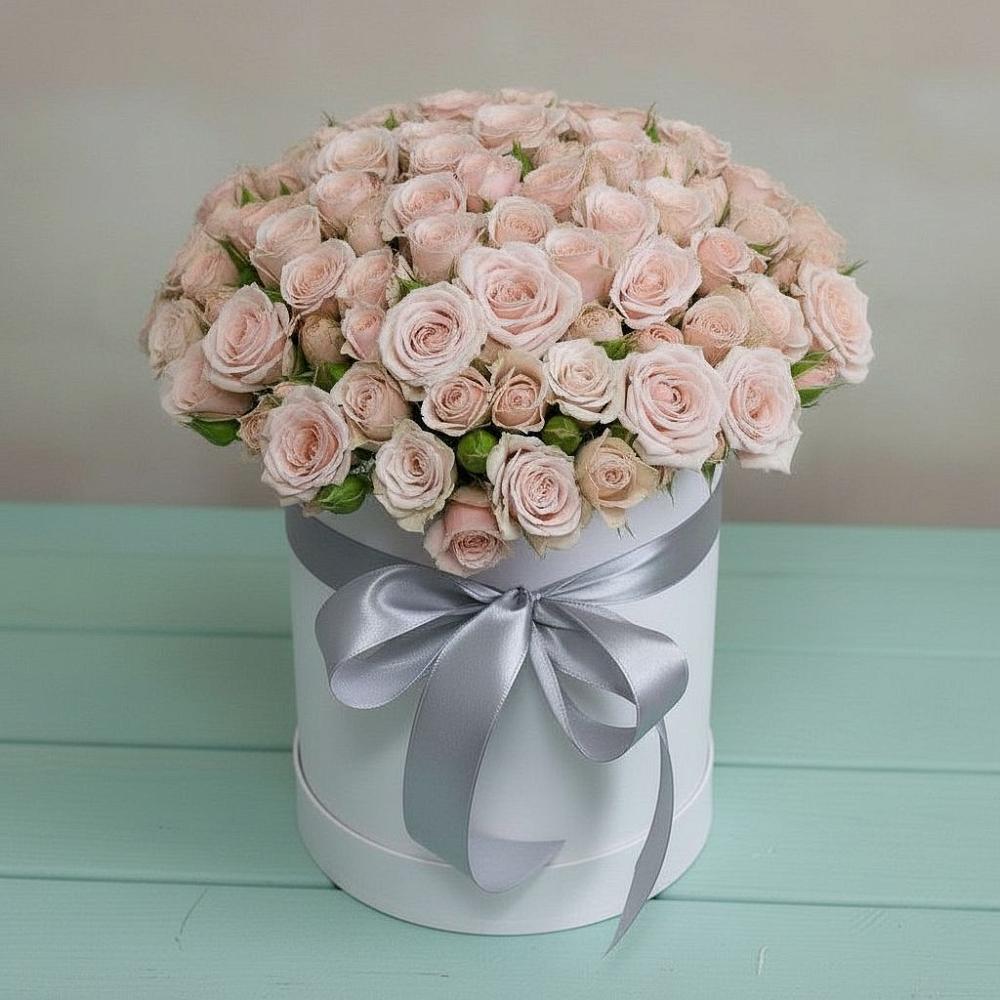 Цветочная композиция из Розы в шляпной коробке в Ищёрской